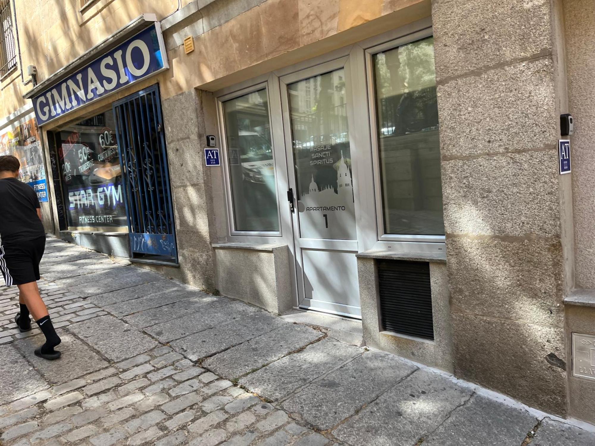 At Pasaje Sancti Spiritus 1 Laranitasalmantina Apartment Salamanca Exterior photo